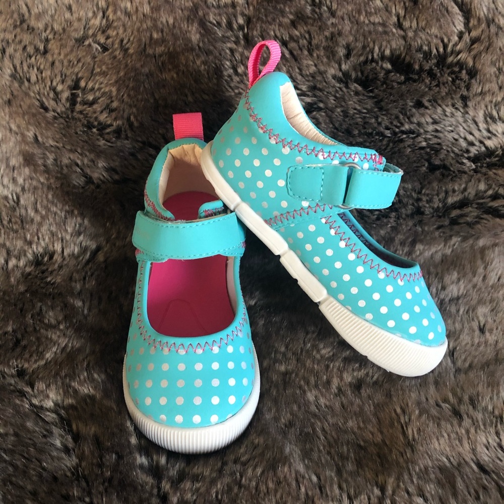 NWOT Livie and Luca Mary Janes